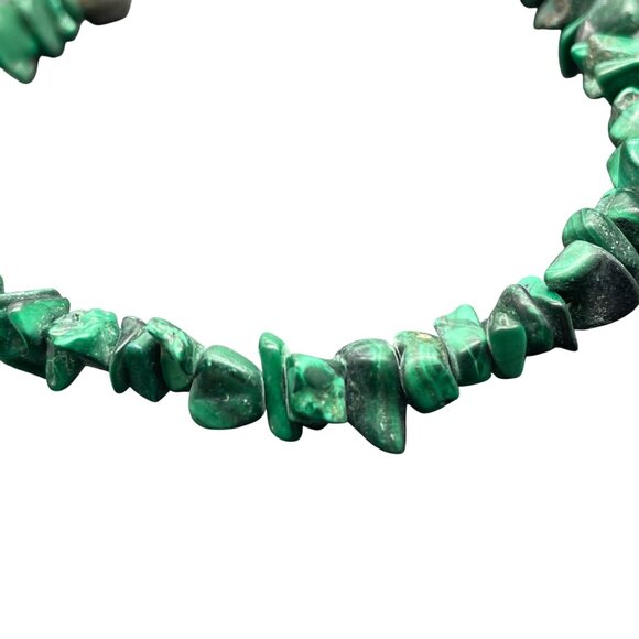 Malachite Chip Beaded Bracelet With Silver Clasp - Picture 2 of 5
